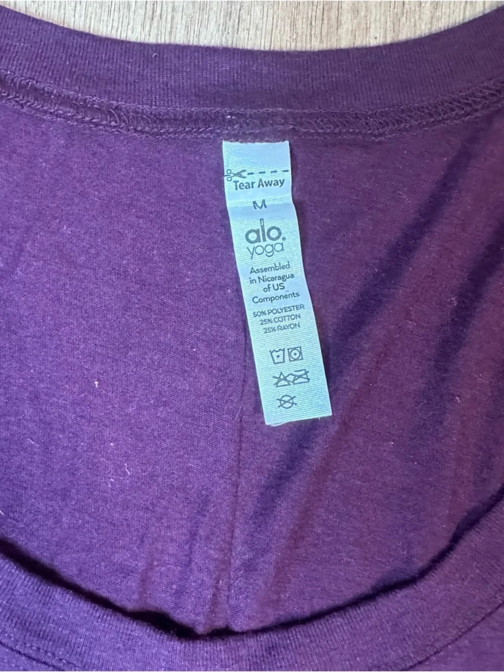 ALO Yoga Women’s Deep Purple Sleeveless Tank - Picture 3 of 6